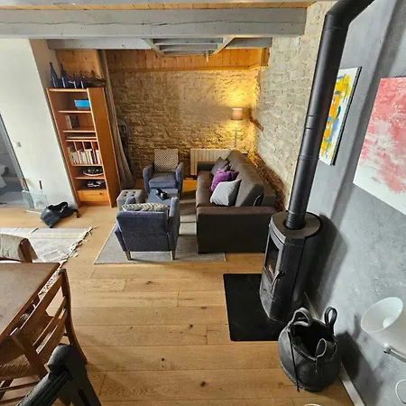 Maison Rétaise Près De La