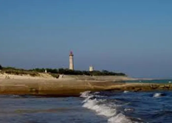 Holiday home Maison Retaise Pres De La Saint-Clement-des-Baleines